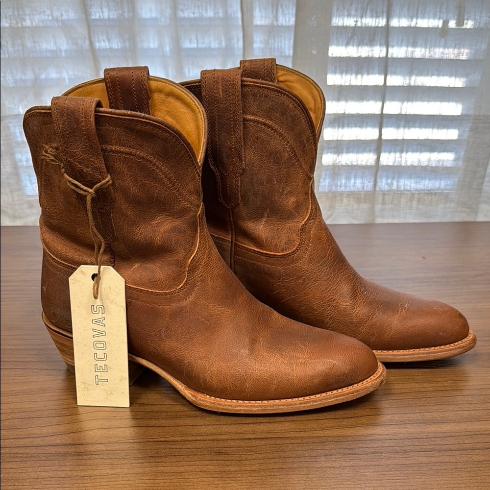 Tecovas Women’s Scotch Goat Leather Boots